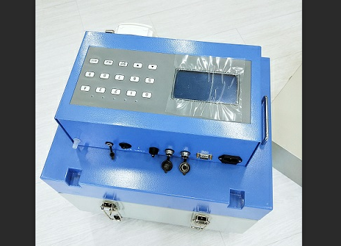 LB-8000G智能便攜式水質(zhì)采樣器